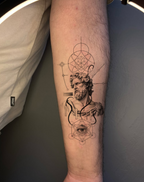 Modern Geometric Art and Plato