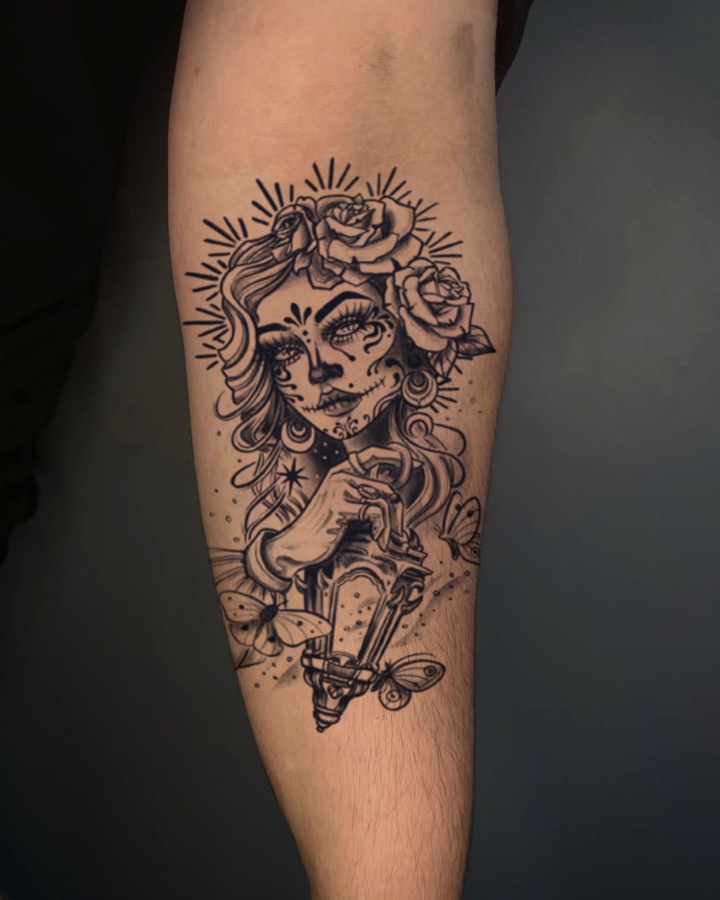 A beautiful female clown