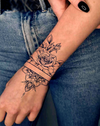 Combining geometric rose patterns