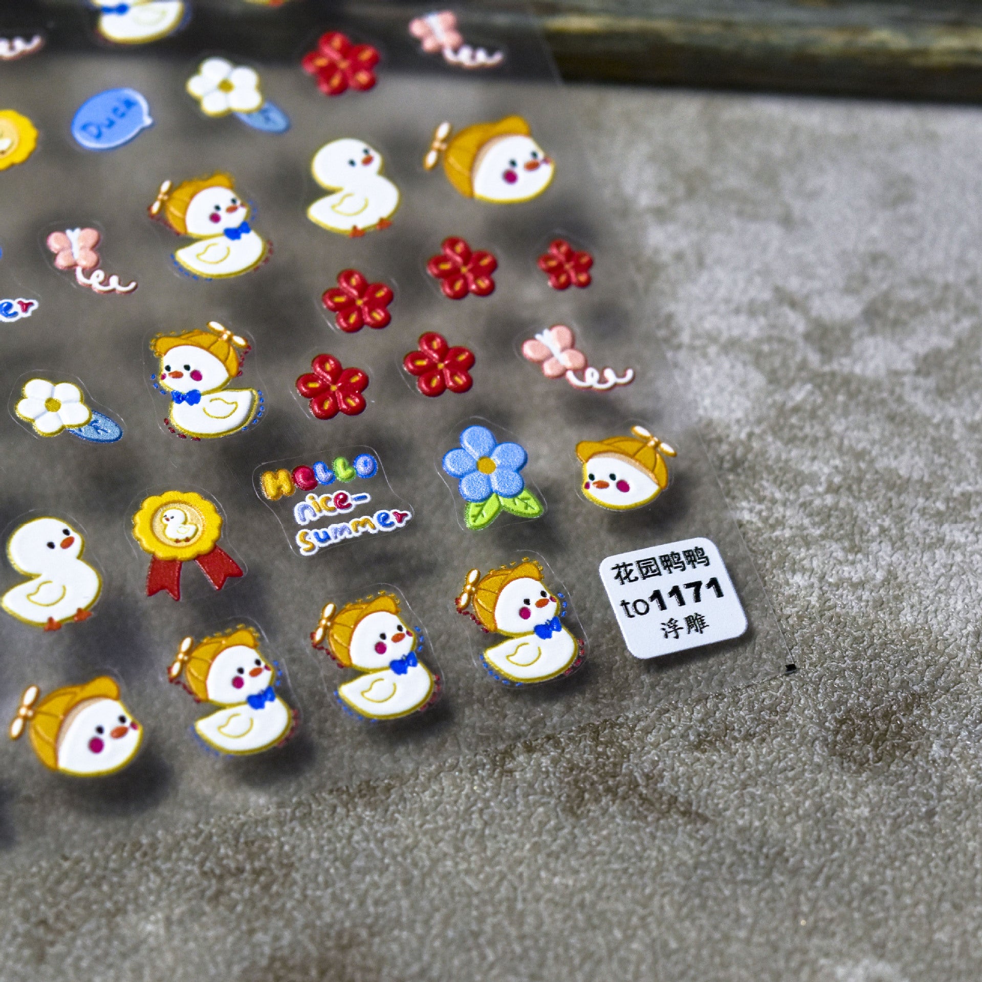 Color-Block Embossed Heart Nail Art