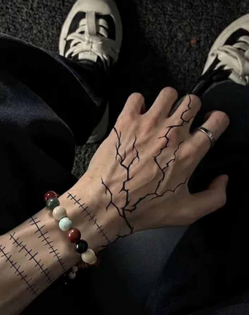 Dark Cracks & Stitches