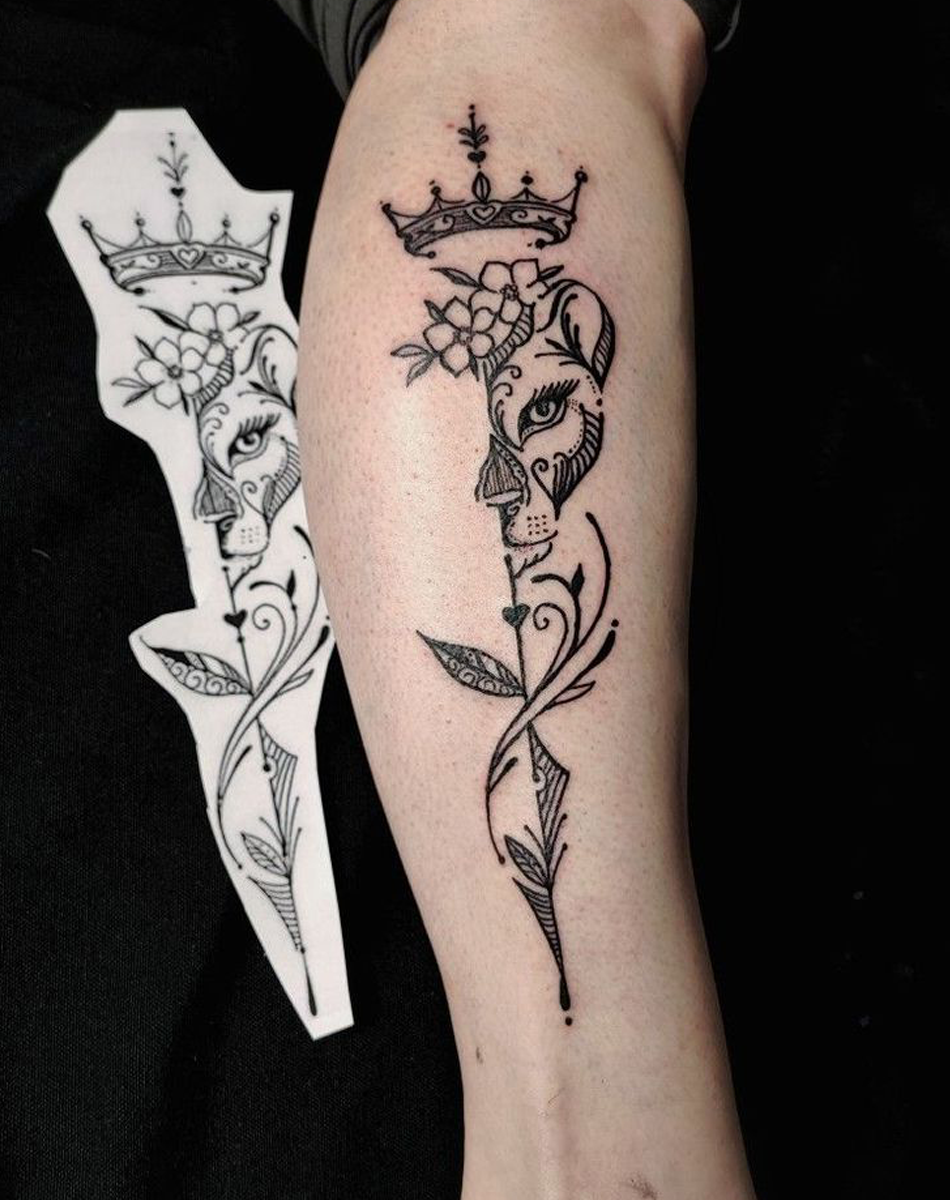 Lion’s Crown of Blossoms