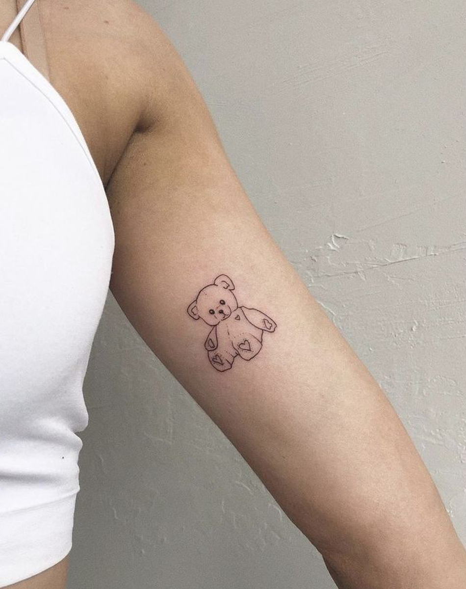 Süßer kleiner Bär