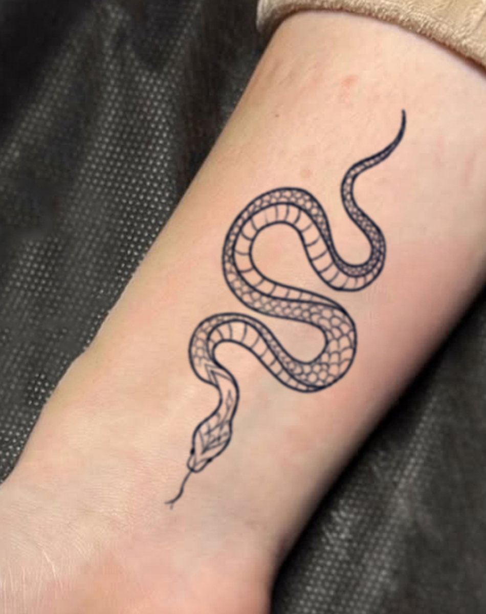 Serpentine Grace