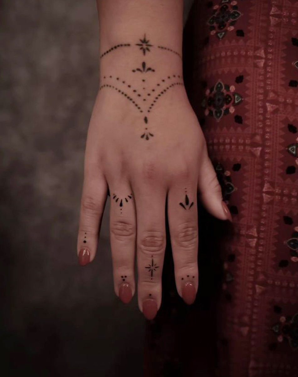 Starburst Adornment | Ethereal Glow & Elegance