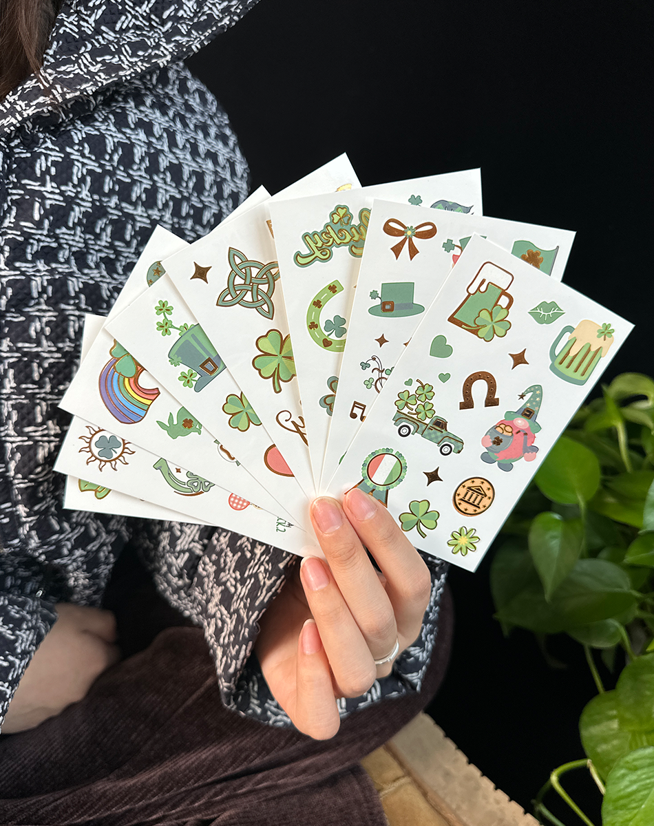 St. Pat’s Gold Foil Set (8 Pieces)