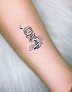 Kosmischer Teddybär-Wanderer