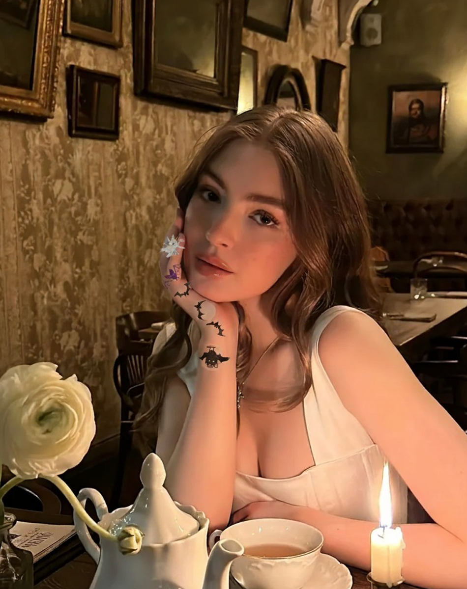 Luminous Halloween Tattoos – Stylish & Safe