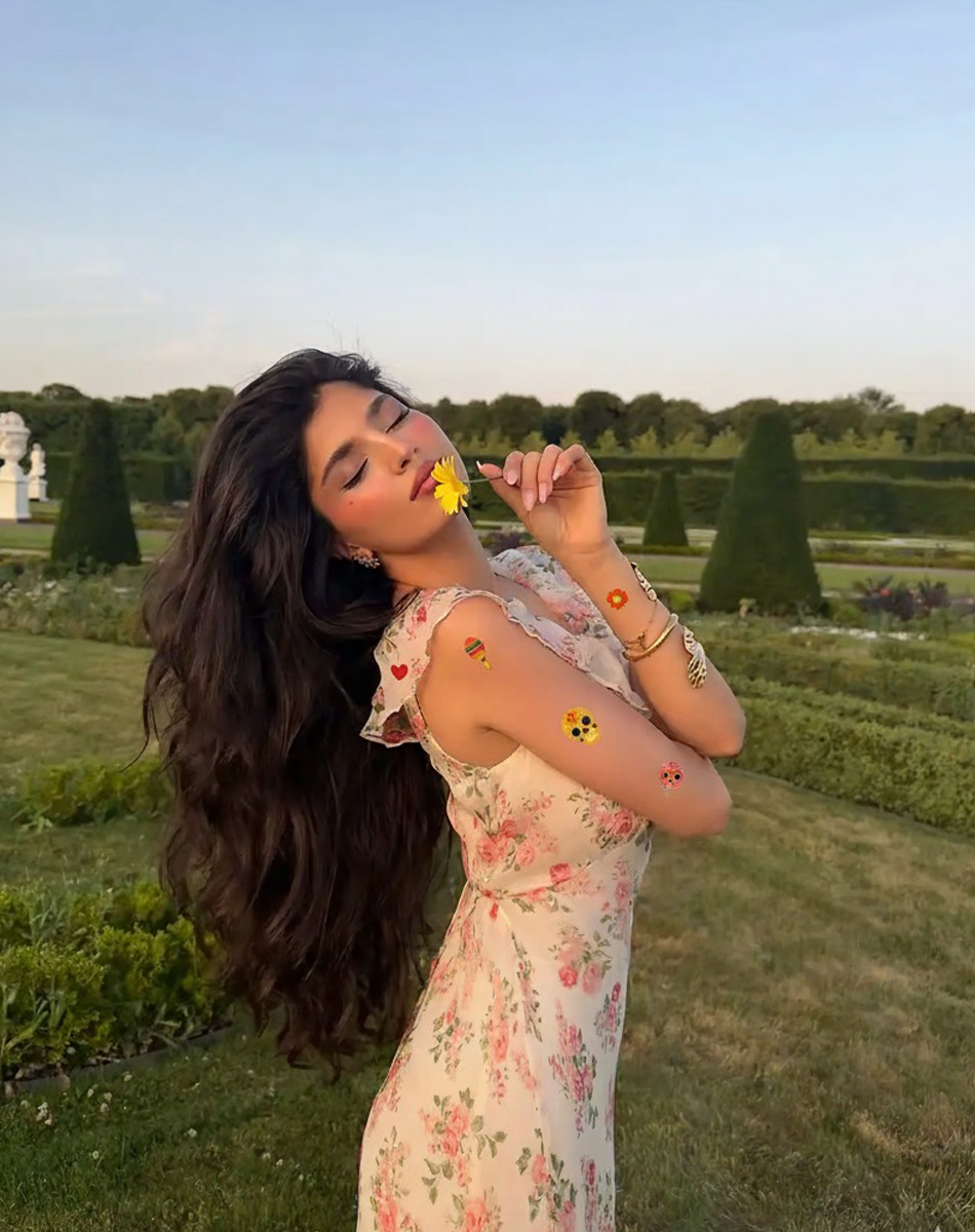 Luminous Halloween Tattoos – Safe & Easy