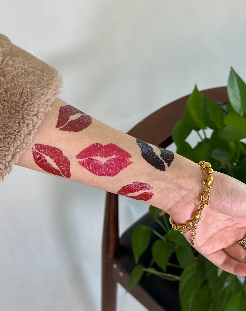 Hot Kiss Marks